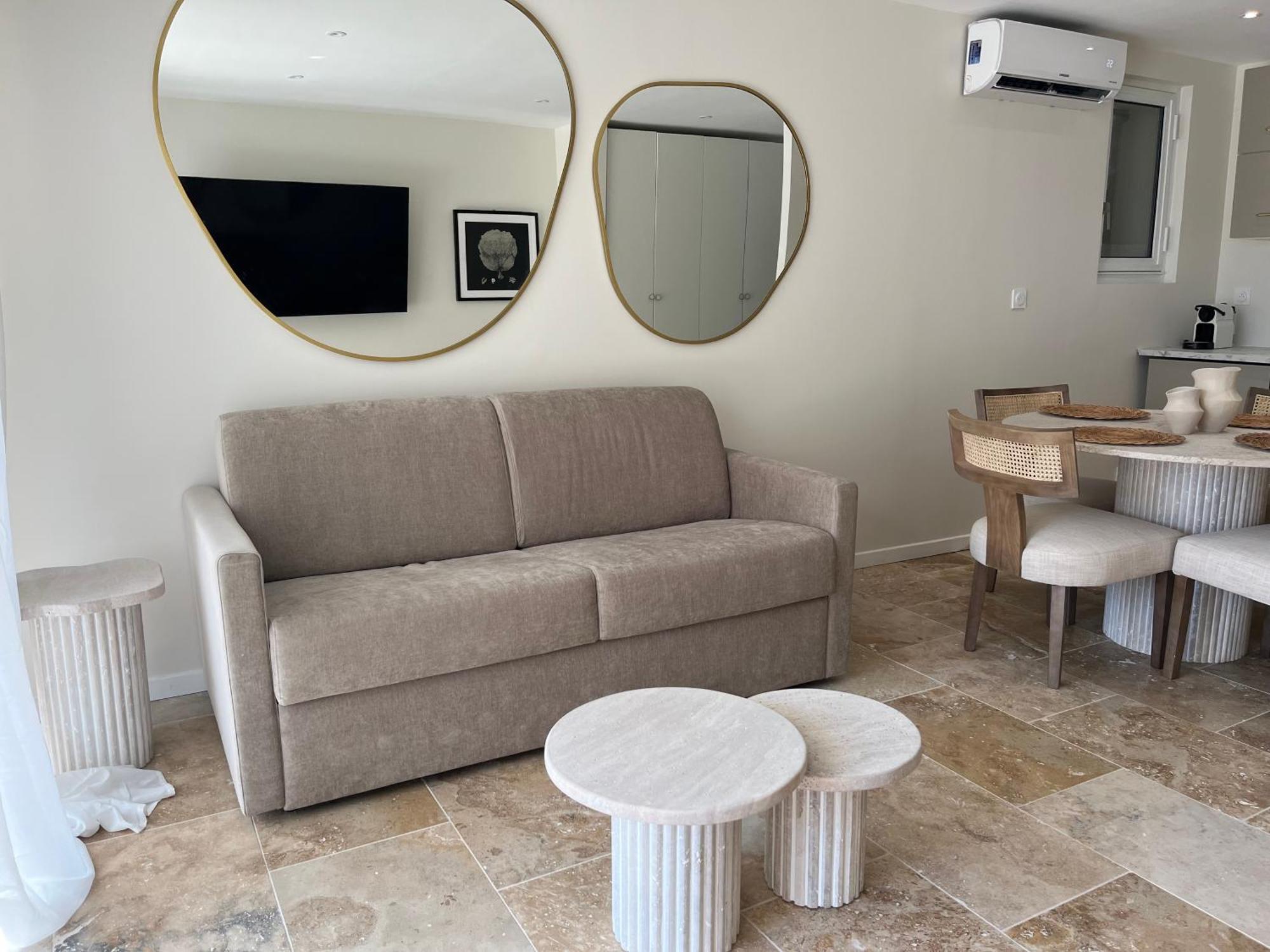 Les Studios Famandiers Saint-Raphaël Extérieur photo
